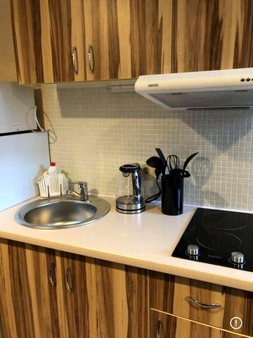 Сдам Гостинку 10 мин до метро Защ Украинв или Спортивная