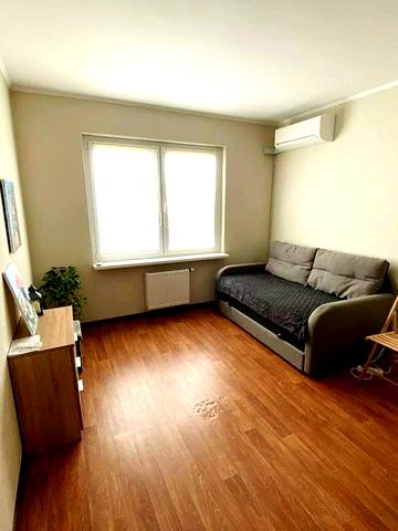 Софії Русової вул., 7