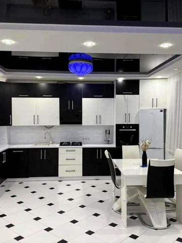 Галицька вул., 3