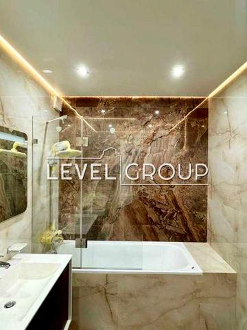 Продаж Двокімнатної видової квартири на Максимовича 9в ЖК Максимовича 9в