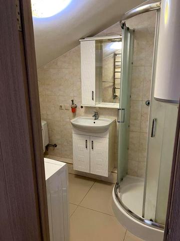 Оренда однокімнатної квартири (деталі тільки по тел.)