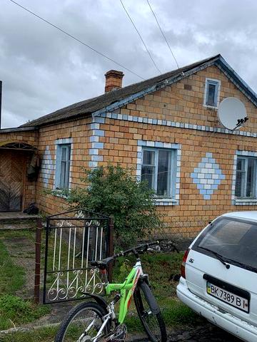 Хата в Зарічному