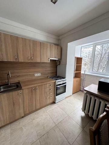 Оренда квартири. Метро Голосіївська. Вул. Васильківська 2а.