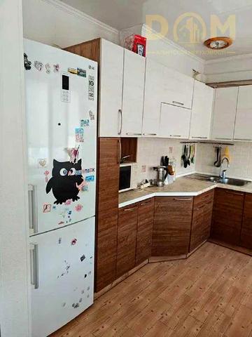 Продаж 3-х кімнатна. вул. Наталії Ужвій 9-В. Подільський р-н.