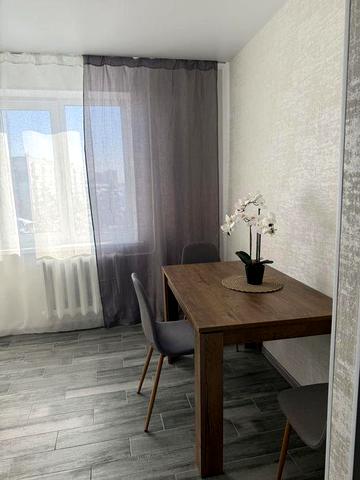 2 кімнатна квартира Пушкінська 50