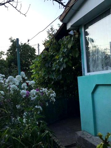 Продам будинок в місті Андрушівка.