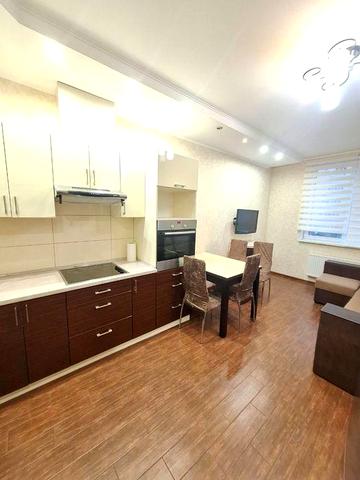 Оренда Чудової 2К . Лікоград. ГЕНЕРАТОР. 4 Поверх.