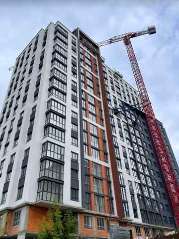 Продаж 2к квартири 71 кв. м на вул. Полковника Д. Нечая