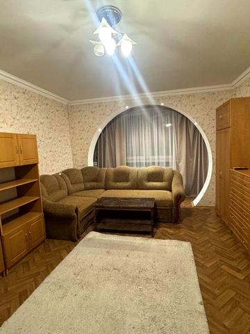 Здам 2 кк вул. Дмитрівська, 2