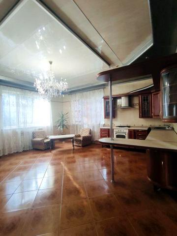 Здається в оренду смарт квартира по вулиці Старокиївська