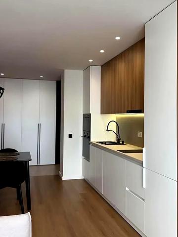 Євгена Коновальця вул., 37-А