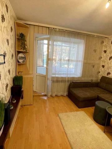 1к оренда на Виставці