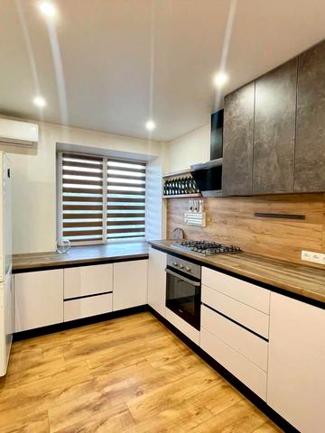 Велика Діївська вул. (Братів Трофімових), 18