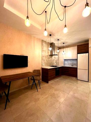 Срочно сдам квартиру в ЖК "Граф", ул. Азарова 8. Центр города