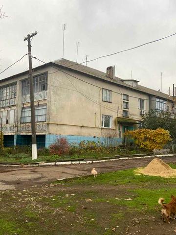 Продам 3-к.кв.,гараж,сарай,2- уч.зем.,Од.обл.,Коминт.р-н, с.Ониськово