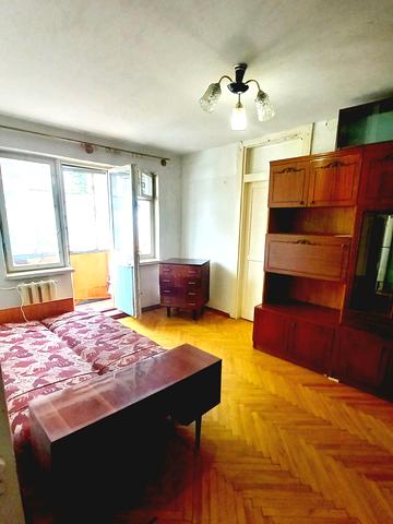 Олександрівський просп. (Косіора), 109