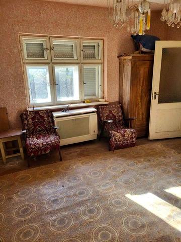 С. Кідьош, нерухомість