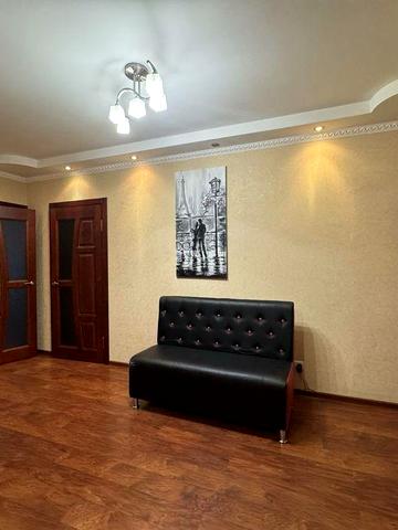 Продам 3кк с.Чабани, вул.Машинобудівників, 2В