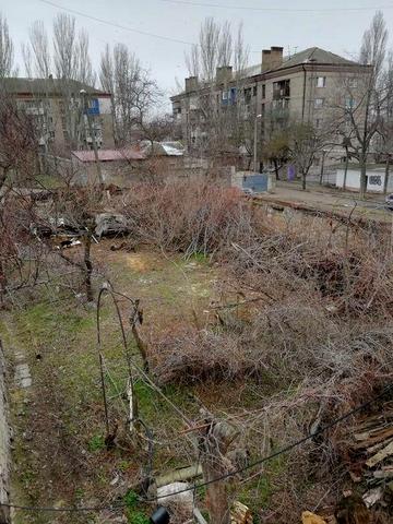 Продается часть дома район Яхт-Клуба с участком земли Шоссейна 3