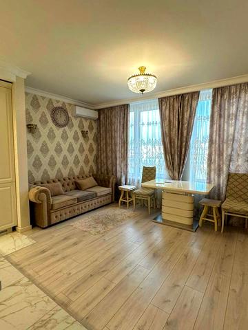 Дніпровська набережна вул., 18-А