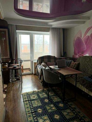 Продається 3х кімнатна квартира.