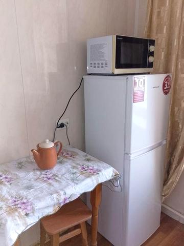 Однокімнатна Олени Теліги 51 косметичний ремонт мебльована техніка