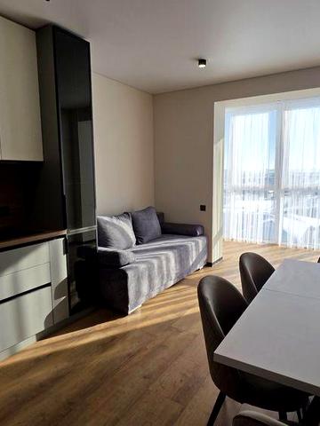 Продаж квартири з дизайнерським ремонтом ЖК масив Чарівний