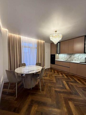 Продаж дизайнерської півторашки, 49м.кв ЖК Мала Прага