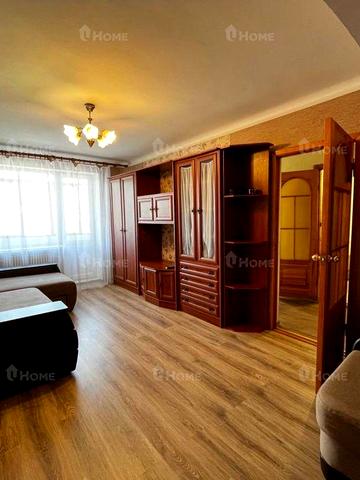 Однокімнатна квартира/ Одеська/ метро Левада