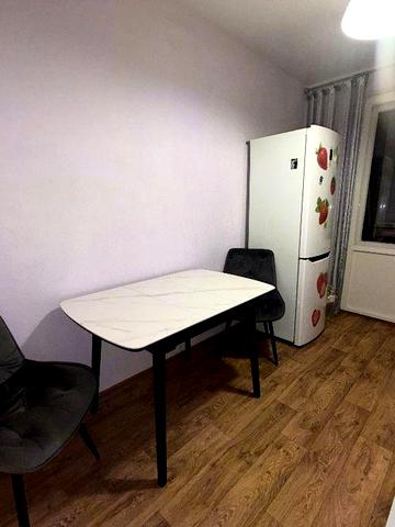 Оренда 2х кімнатної квартири вул. Старонаводницька 6  метро Печерська.