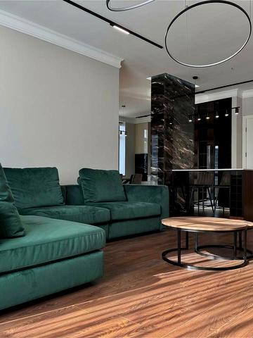 Болсуновська вул. (Сергія Струтинського), 2