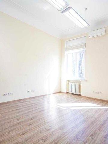 Урядовий квартал Липки Центр Інститутська 20/8 Продаж 4к квартири 152м