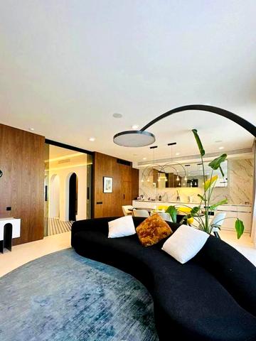 Гоголівська вул., 47