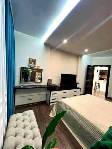 Продаж. Двокімнатна квартира. ЖК Позняки -4а. Драгоманова 2А ЖК Позняки 4а