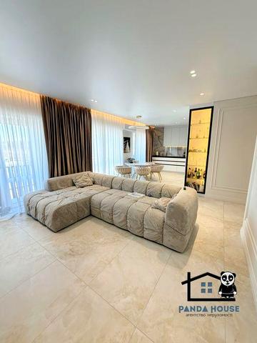 Продається велика квартира з ремонтом ЖК Вишиванка