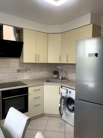 Сдам 1 ком.квартиру!(индивидуальное отопление)