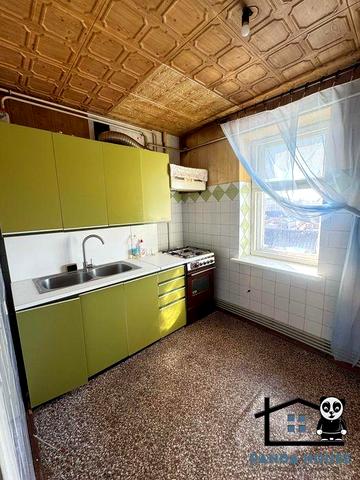 Продається 2-кімнатна квартира неподалік від центру міста