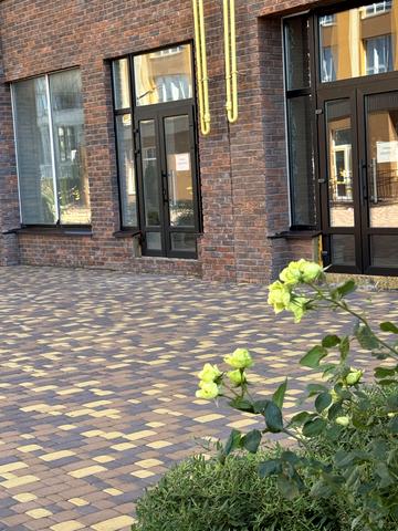 Лесі Українки вул., 62-Б