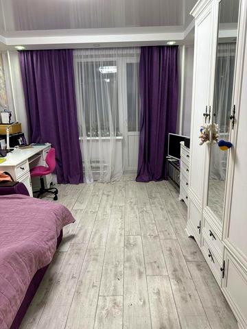 Продам 3-кімнатну квартиру