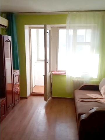 Героїв Крут вул. (Валентини Терешкової), 54