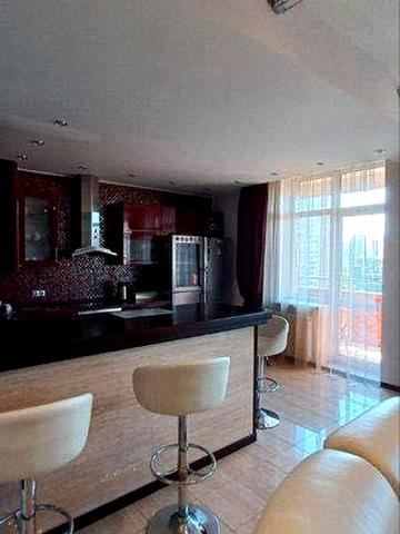 Продаж квартири на Лесі 23а автономне опалення клубний будинок