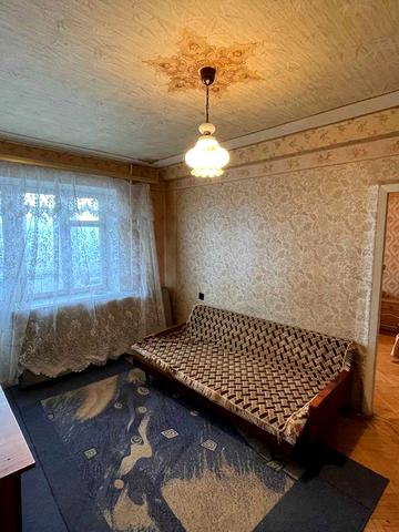 Продаж  2 к. квартири  цегл. будинок Лісовий масив, вул. Мілютенка 28а