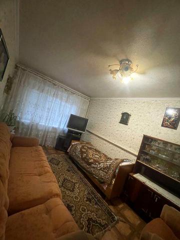 Продам 2-х кімнатну квартиру