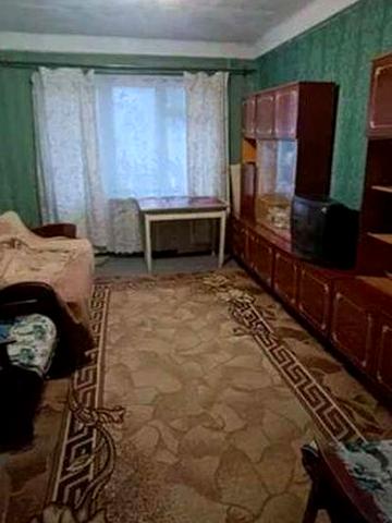 Продам 2-комн. квартиру на 3-ем этаже, БАМ