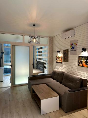 Аркадійське плато вул. (Гагаринське плато), 5/2