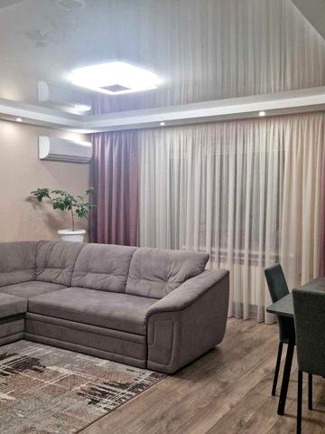 Продам 3-и кімнатну квартиру з євроремонтом на 5-му мікрорайоні