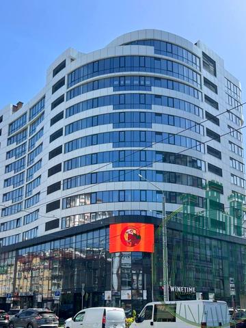 Бельведерська вул., 32 