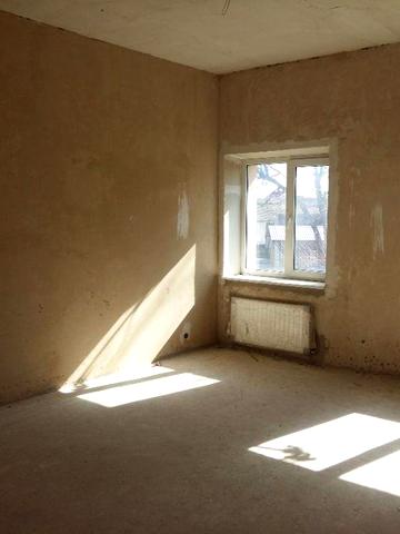 Без %  Власник. Продам однокімнатну квартиру.