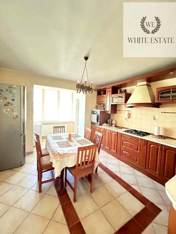 Продаж 4 кім. квартири центр, Липова вул.