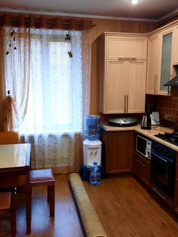 Частина дома в районі 1-ї міської лікарні